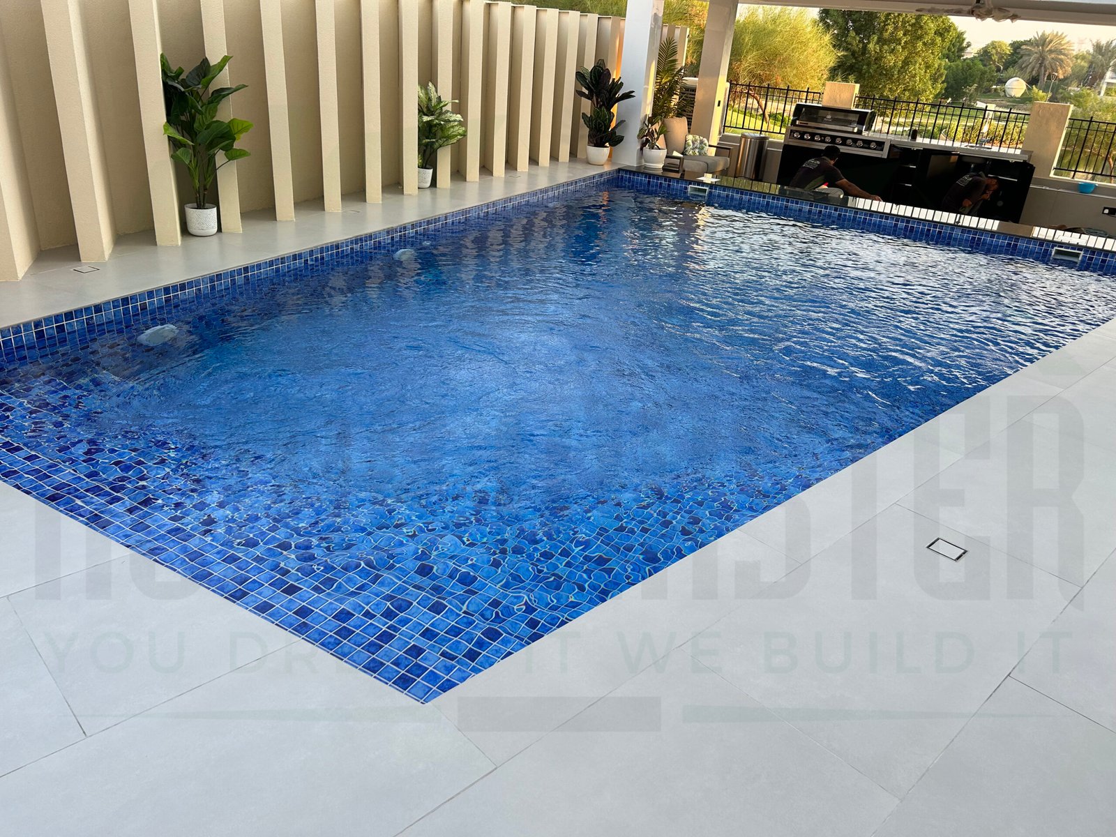 Infinity pool construction in a Dubai villa